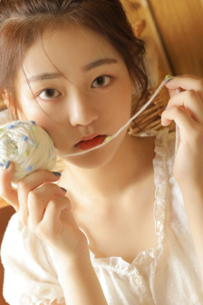 美女诱惑